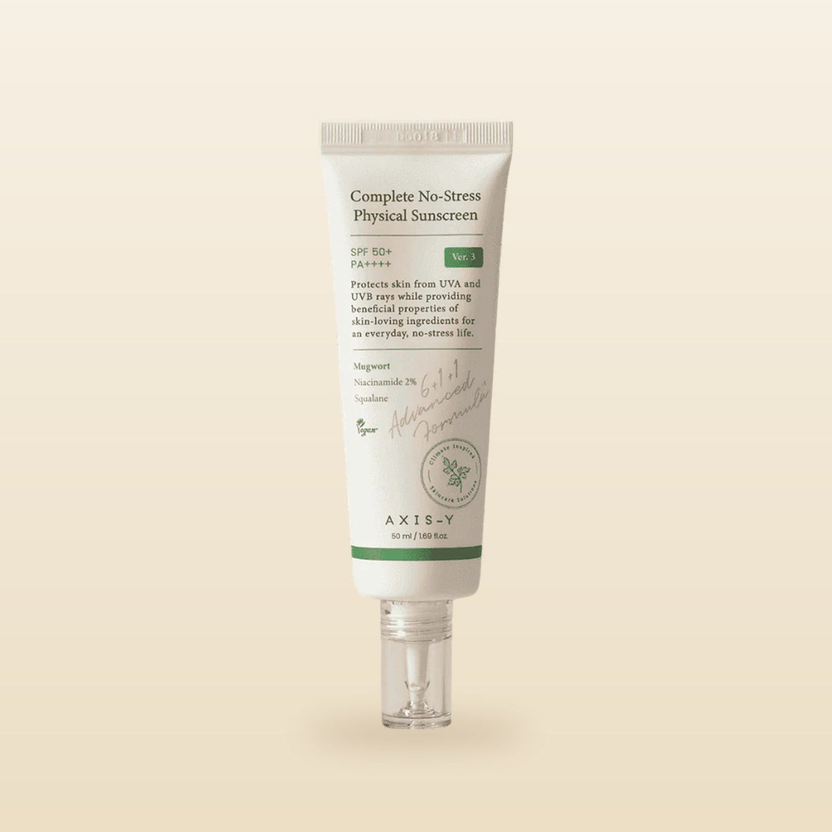 Protector solar mineral Axis-Y sobre fondo crema